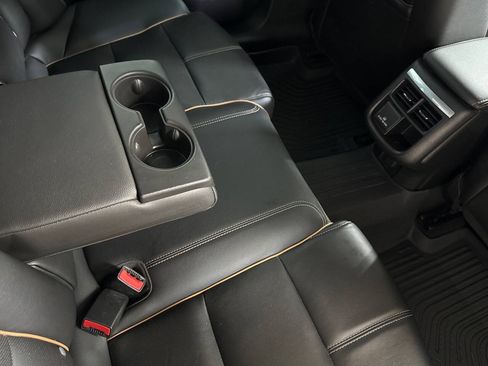 Used 2019 Chevrolet Impala Premier FWD image 33