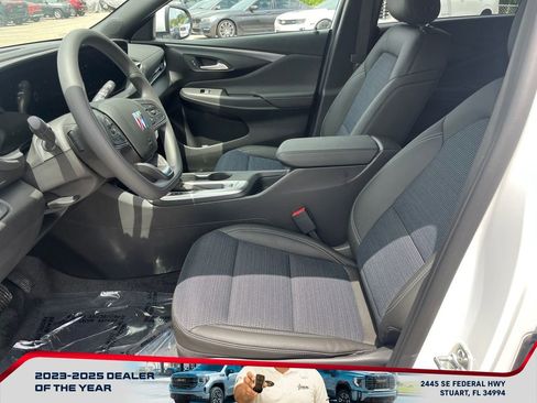 New 2026 Buick Envista Preferred image 9