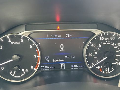 Used 2022 Nissan Altima 2.5 SR image 37