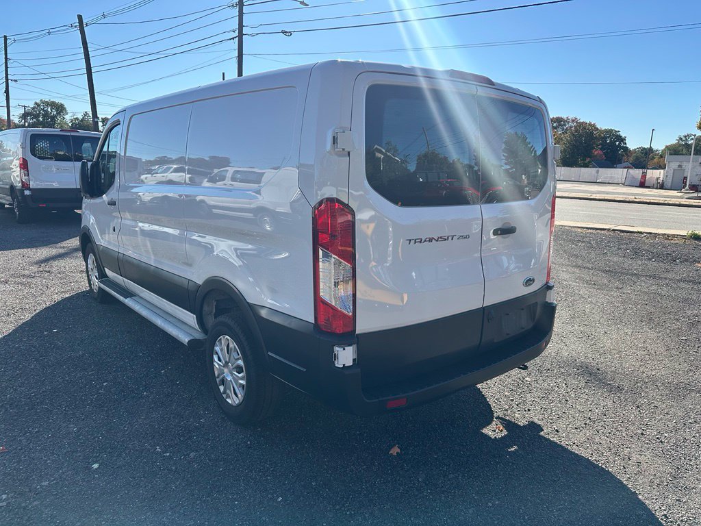 Used 2025 Ford Transit 250 Low Roof w/ Exterior Upgrade Package RWD image 10
