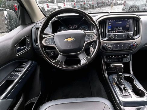 Used 2019 Chevrolet Colorado Z71 AWD/4WD image 16