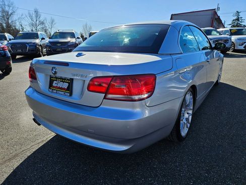 Used 2009 BMW 328i Convertible image 23