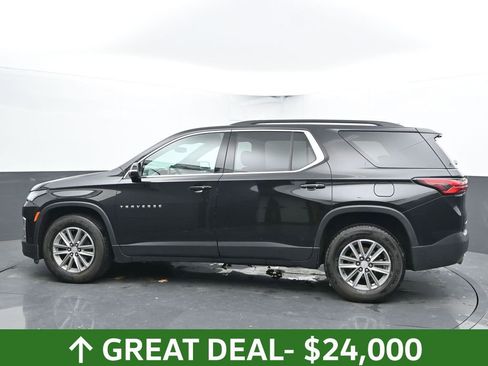 Used 2023 Chevrolet Traverse LT image 8