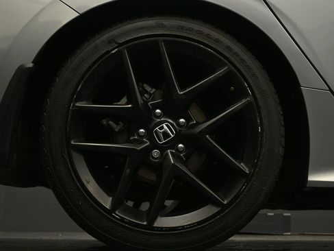 Used 2023 Honda Civic Sport image 12