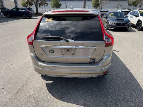 Used 2016 Volvo XC60 T6 w/ Proximity Package image 6