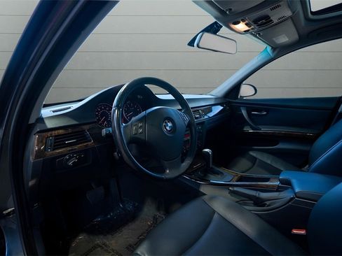 Used 2006 BMW 325i Sedan image 15