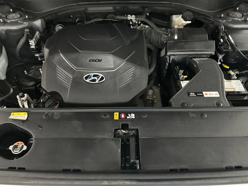 Used 2021 Hyundai Palisade Limited FWD image 9