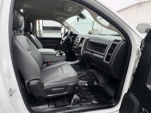 Used 2014 RAM 5500 Tradesman w/ Ambulance Prep Group image 18