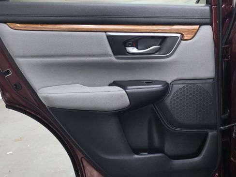 Used 2017 Honda CR-V EX image 18