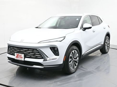 New 2025 Buick Envision Preferred image 2