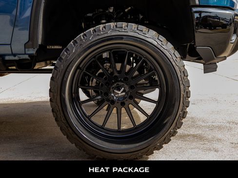 Used 2025 Chevrolet Silverado 2500 LT w/ Trail Boss Package image 11