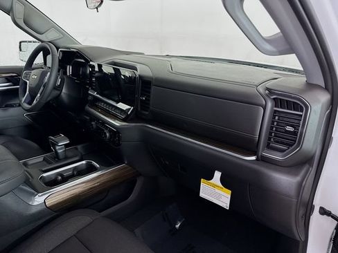 New 2026 Chevrolet Silverado 1500 LT w/ Z71 Off-Road Package AWD/4WD image 29