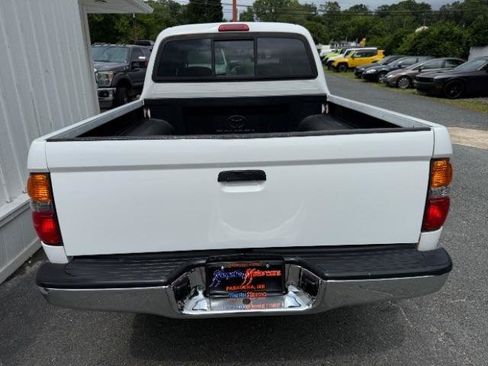 Used 2004 Toyota Tacoma 4x4 Double Cab image 4