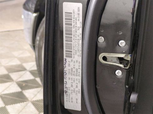 Used 2017 RAM 1500 Laramie w/ Convenience Group image 66