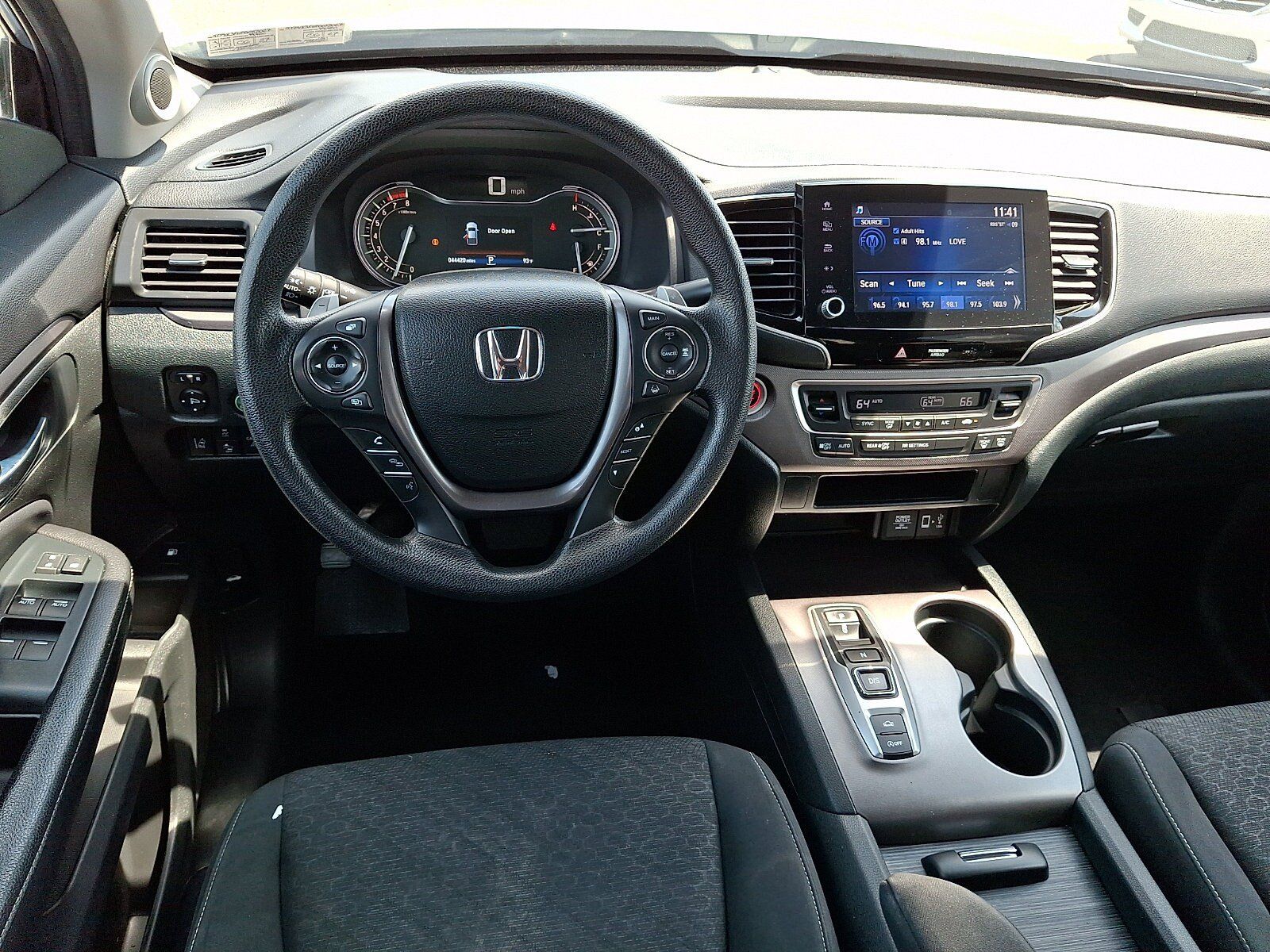 Used 2023 Honda Ridgeline Sport image 11