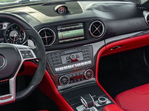 Used 2015 Mercedes-Benz SL 63 AMG image 42