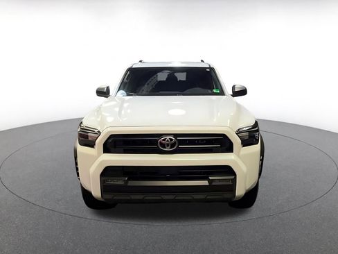Used 2025 Toyota 4Runner SR5 image 4