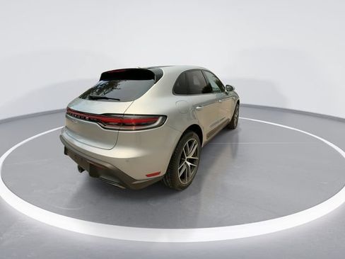 Used 2023 Porsche Macan AWD/4WD image 7