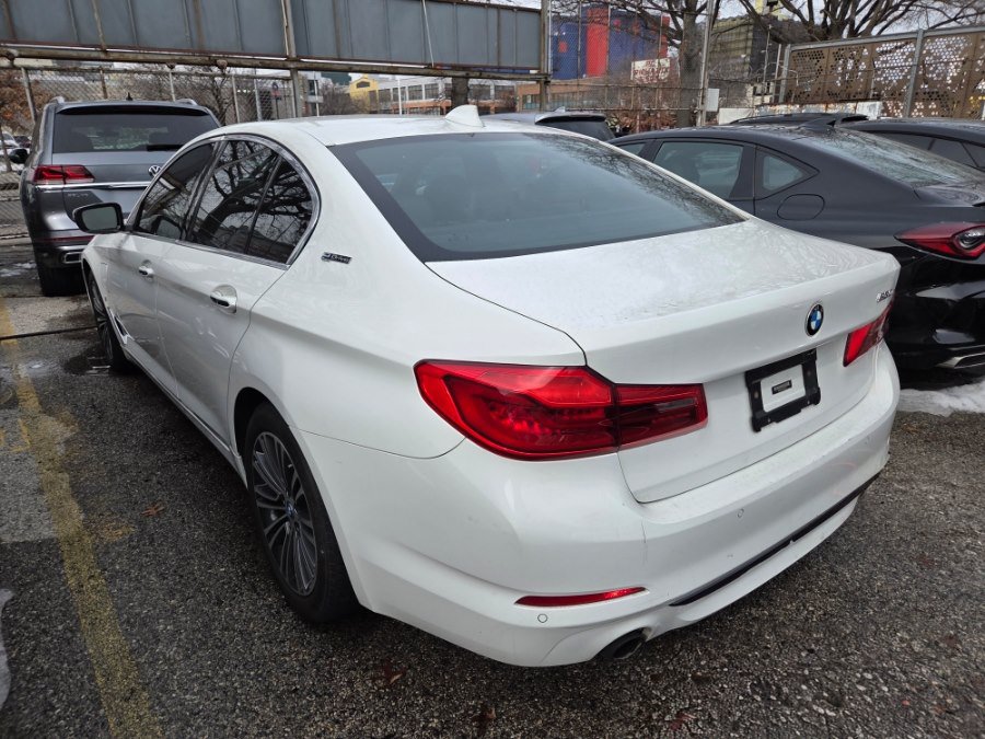 Used 2018 BMW 530e RWD image 6