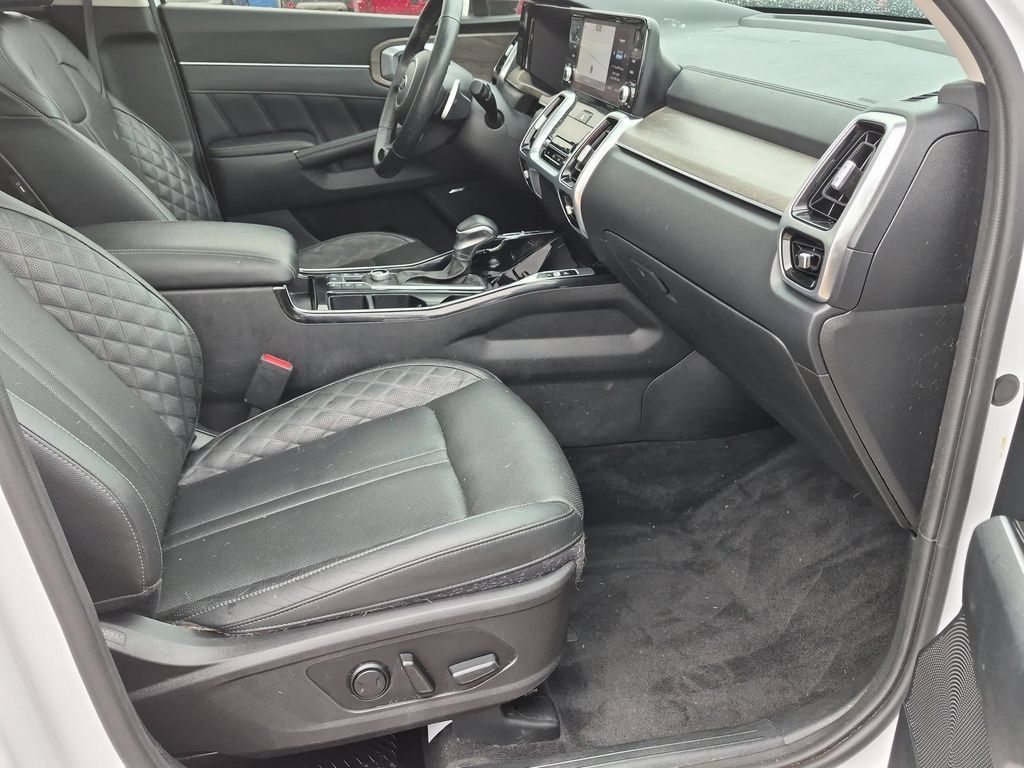 Used 2021 Kia Sorento SX Prestige AWD/4WD image 33