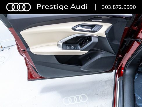 New 2025 Audi Q5 Prestige image 23