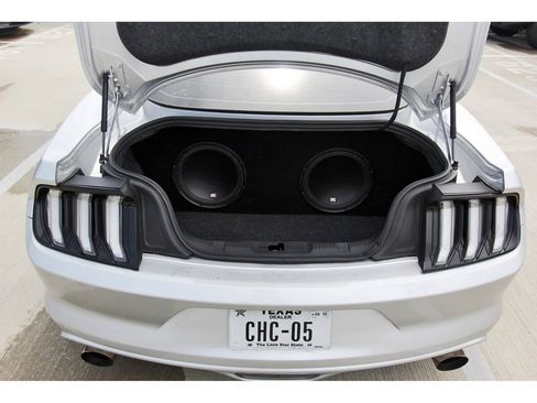 Used 2016 Ford Mustang GT RWD image 28