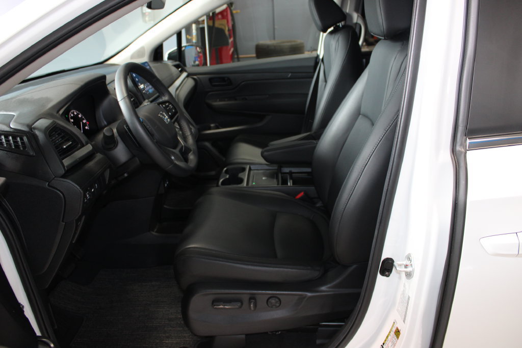 Certified 2026 Honda Odyssey EX-L image 7