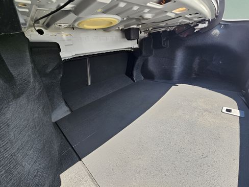 Used 2019 Toyota Camry LE FWD image 25