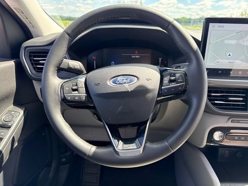 Used 2023 Ford Escape Active w/ Tech Pack #1 AWD/4WD image 21