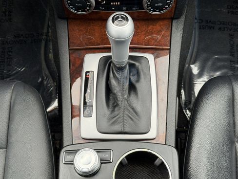 Used 2011 Mercedes-Benz C 300 4MATIC Sedan image 22