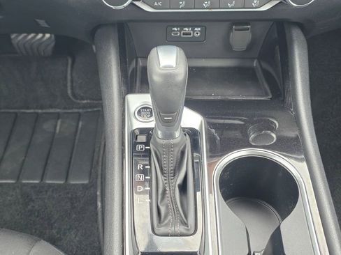 Used 2021 Nissan Altima 2.5 SV w/ SV Premium Package FWD image 15