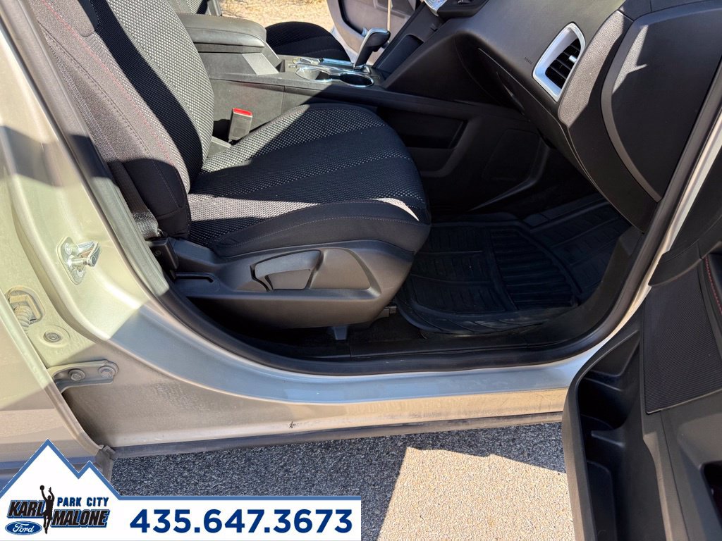 Used 2015 Chevrolet Equinox LT AWD/4WD image 32