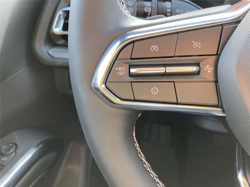 New 2026 Chevrolet Traverse LT w/ Midnight/Sport Edition image 14