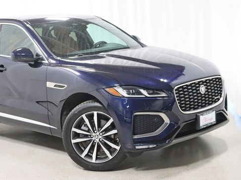 Used 2025 Jaguar F-PACE R-Dynamic S AWD/4WD image 2
