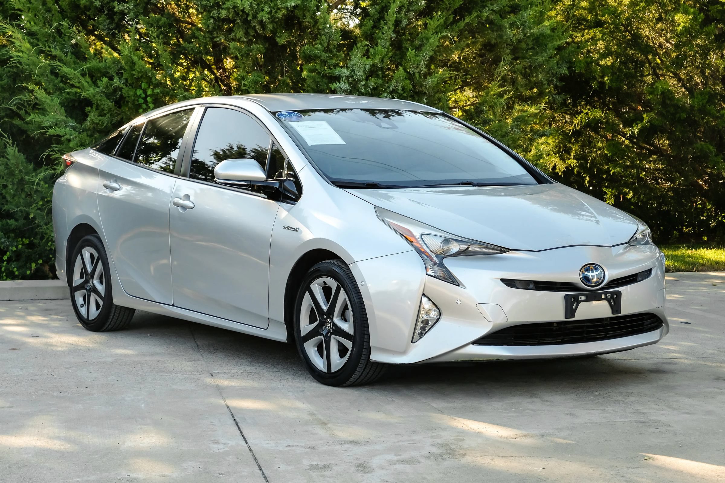 Used 2016 Toyota Prius Four Touring w/ Premium Convenience Package FWD image 6
