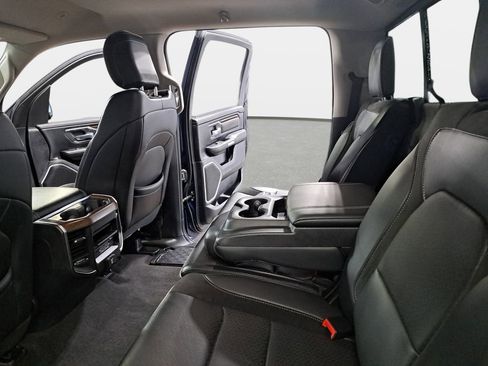Used 2022 RAM 1500 Laramie AWD/4WD image 13