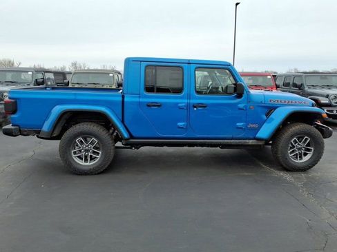 New 2026 Jeep Gladiator Mojave AWD/4WD image 18