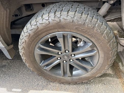 Used 2021 Ford F150 XLT w/ Equipment Group 302A High image 14