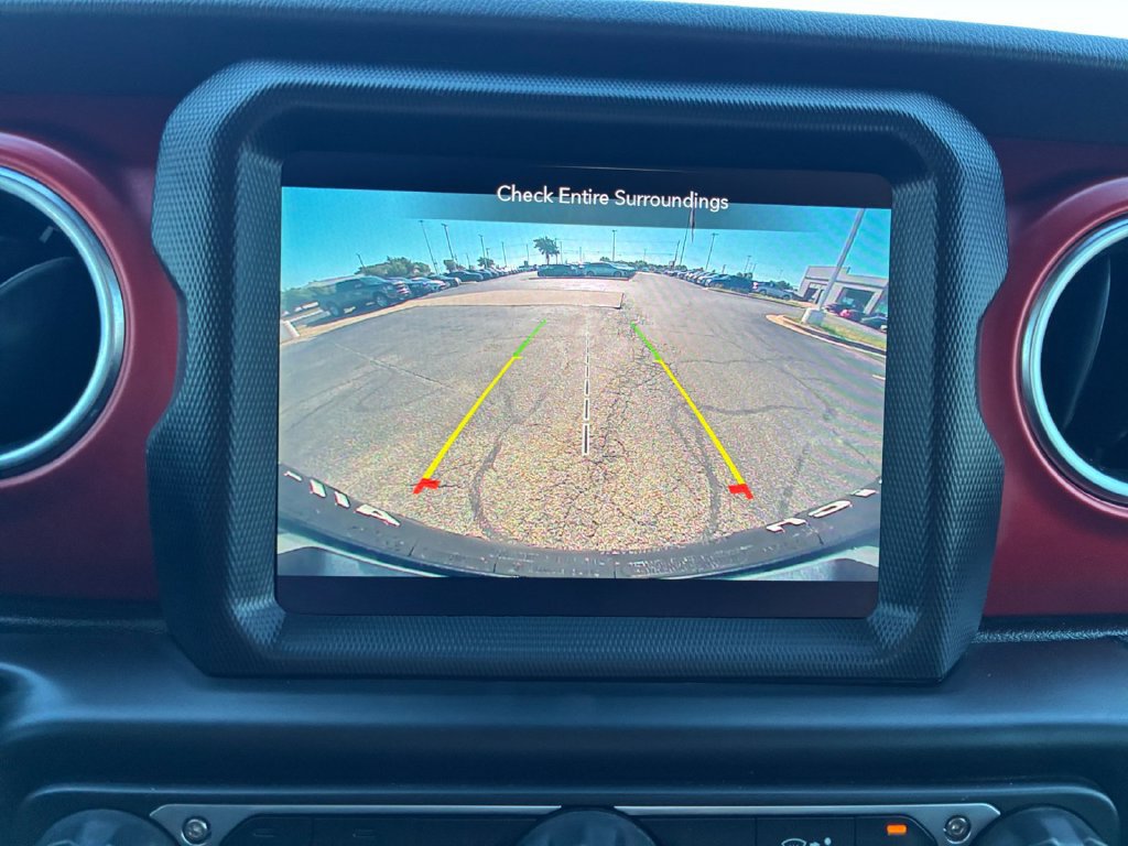 Used 2020 Jeep Wrangler Unlimited Rubicon AWD/4WD image 9