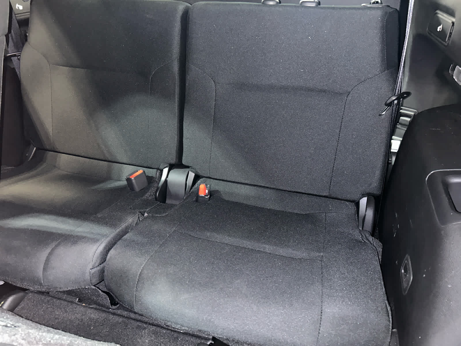Used 2023 Mitsubishi Outlander ES AWD/4WD image 7