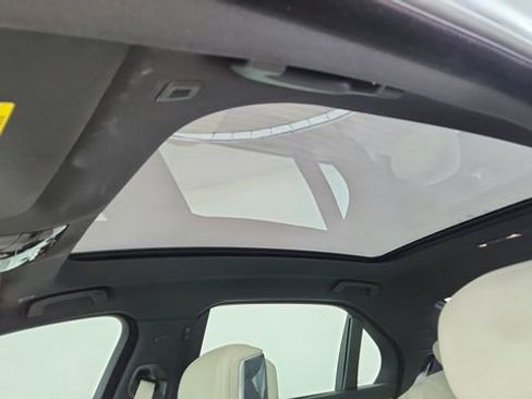 Used 2025 BMW 740i xDrive 740i xDrive w/ Premium Package image 55