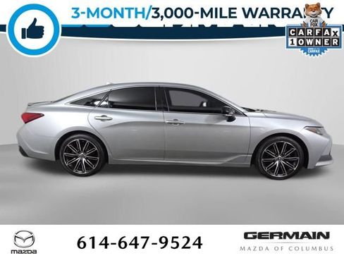 Used 2019 Toyota Avalon Touring image 6