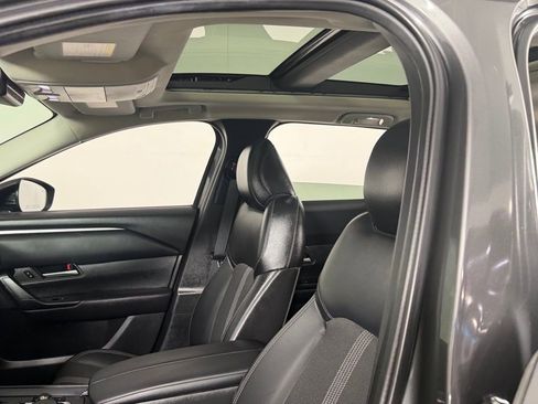 Used 2023 MAZDA CX-50 2.5 S w/ Preferred Plus Pkg AWD/4WD image 22
