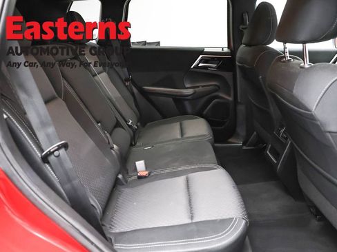 Used 2024 Mitsubishi Outlander ES AWD/4WD image 22