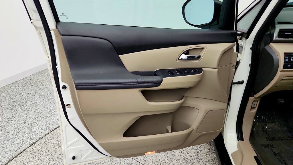 Used 2016 Honda Odyssey EX-L image 11