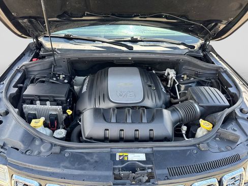 Used 2018 Jeep Grand Cherokee Summit AWD/4WD image 17