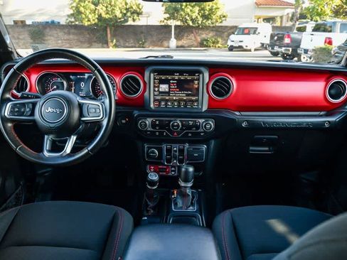 Used 2022 Jeep Wrangler Unlimited Rubicon image 16