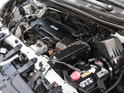 Used 2016 Honda CR-V LX image 51
