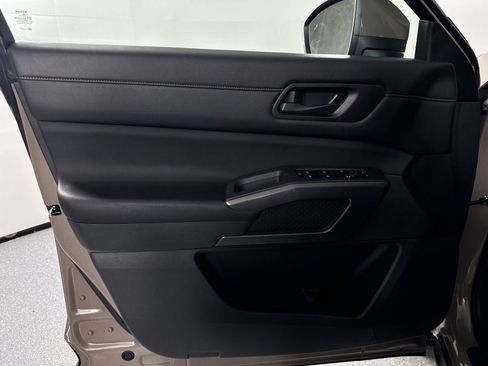 Certified 2024 Nissan Pathfinder Rock Creek image 21