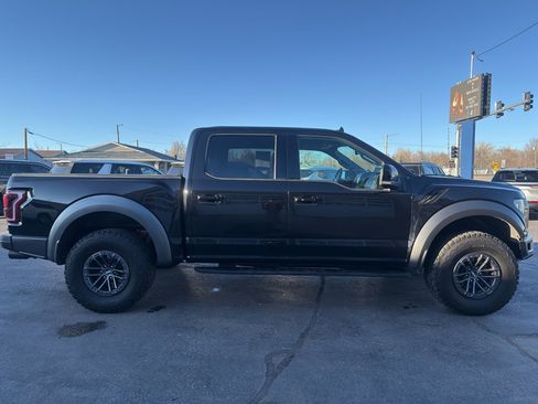 Used 2019 Ford F150 Raptor w/ Equipment Group 802A Luxury image 5